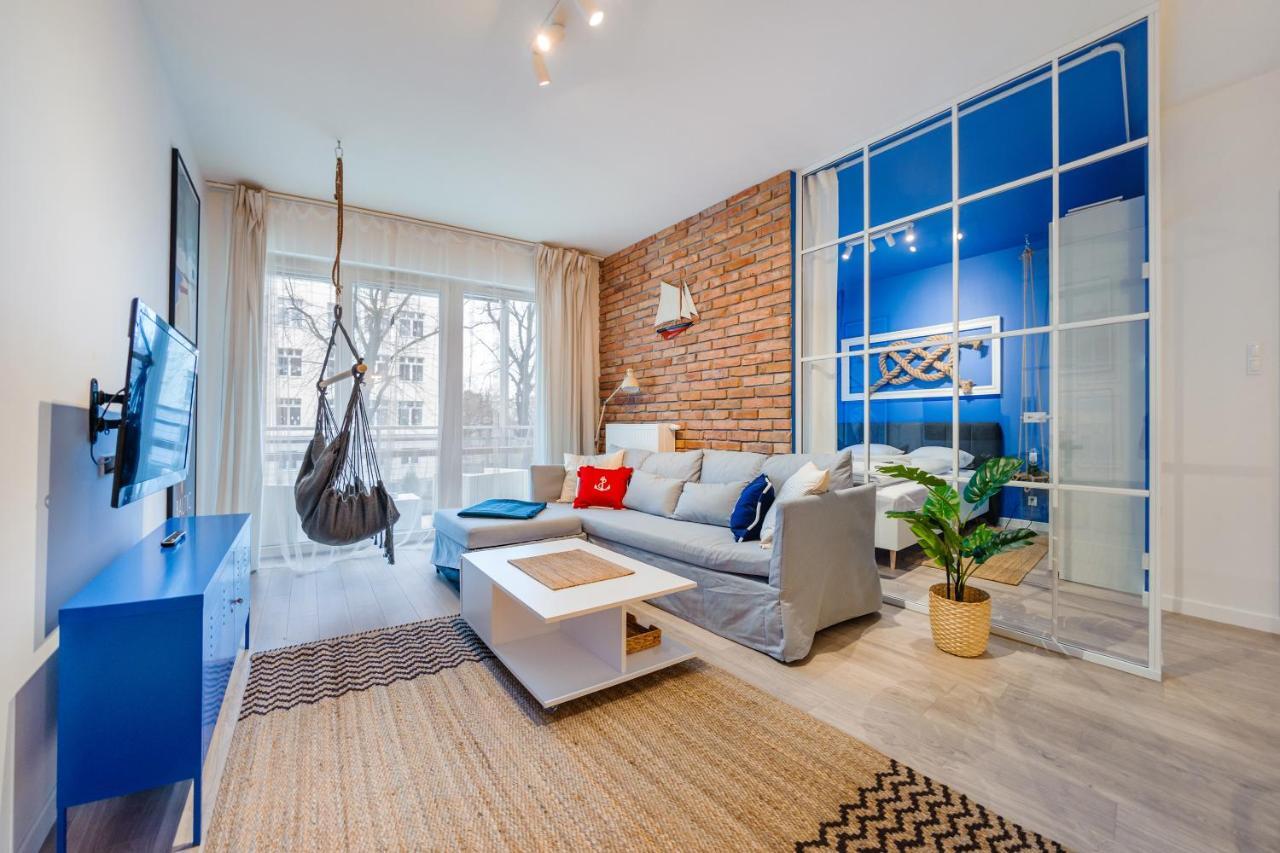 Apartamenty Sun & Snow Riverfront Гданьск Экстерьер фото