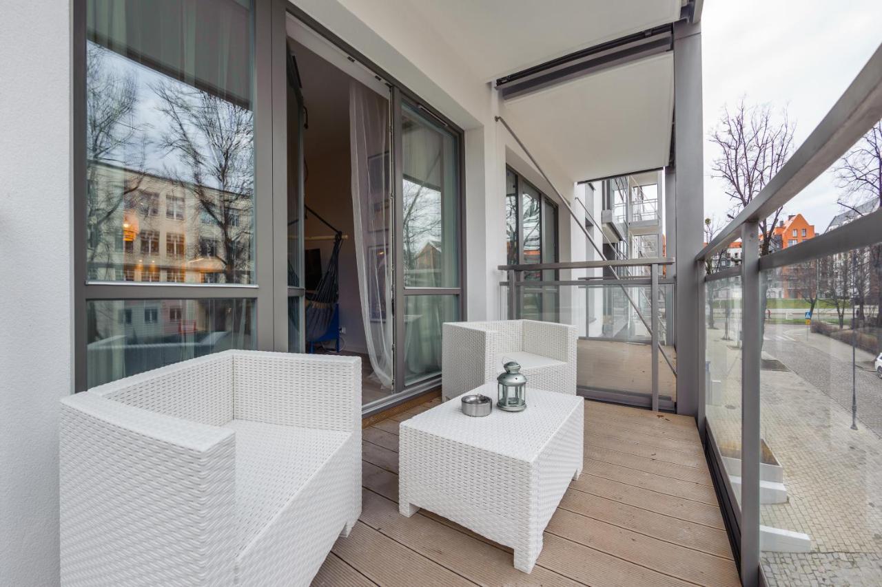 Apartamenty Sun & Snow Riverfront Гданьск Экстерьер фото
